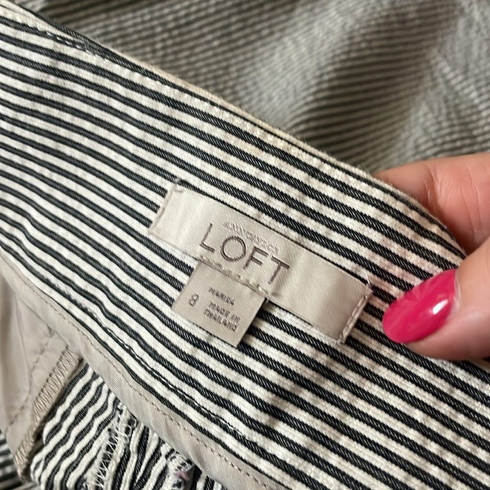 Loft Capris - Picture 4 of 7